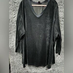 Roaman’s velvet tunic
